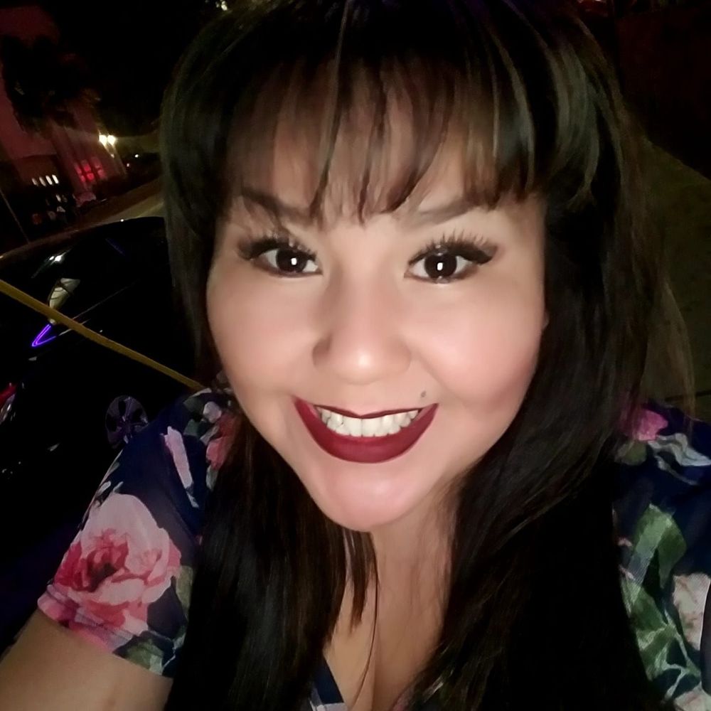Meet your Posher, Tina